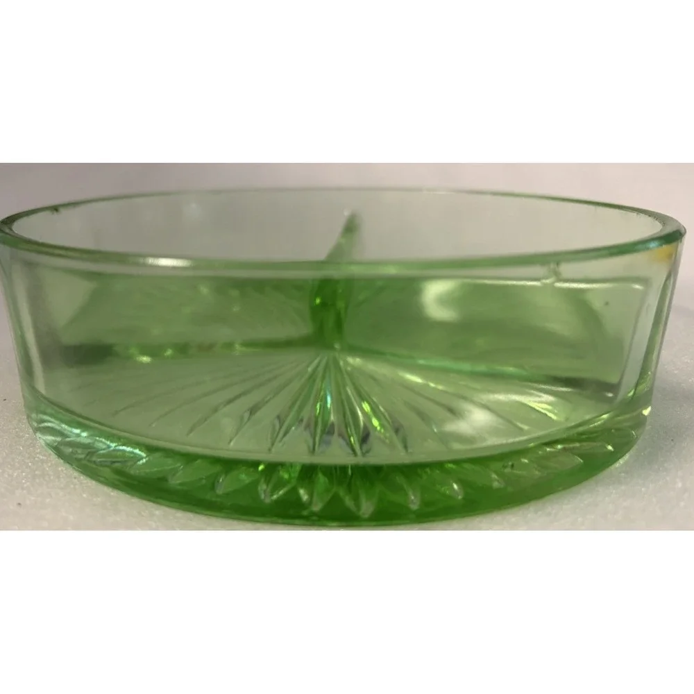 Uranium Glass 3 Compartment Relish Dish Green Depression Starburst UV Glow Vtg